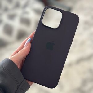 Apple purple IPhone 14 Pro Max phone case